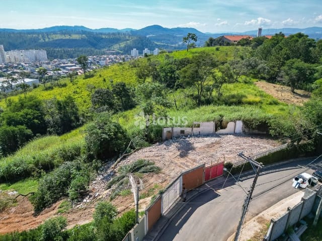 Terreno com 6411m², à venda, no bairro Polvilho em Cajamar