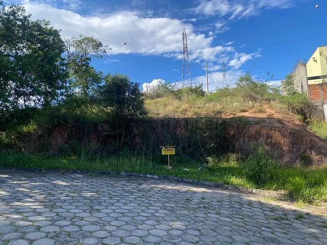 Terreno com 232m², à venda, no bairro Loteamento Porto Seguro em Itajubá