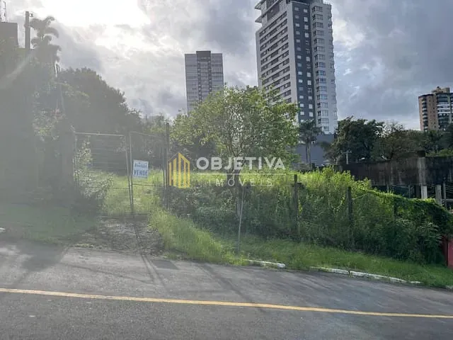 Terreno com 864m², à venda, no bairro Centro em Novo Hamburgo