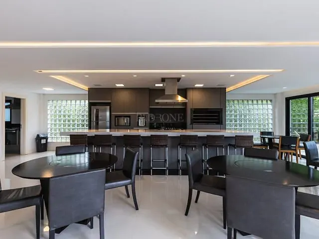 Terreno com 1066m², à venda, no bairro Santa Felicidade em Curitiba