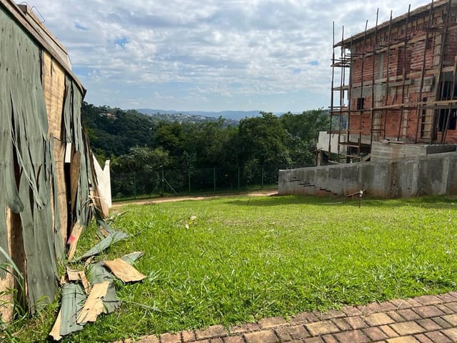 Terreno com 456m², à venda, no bairro Alphaville em Santana de Parnaíba