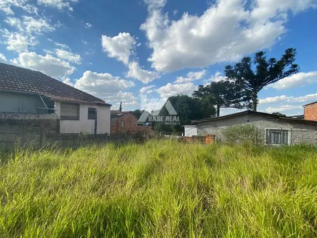 Terreno com 375m², à venda, no bairro Centro em Ponta Grossa