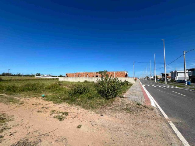 Terreno com 450m², à venda, no bairro Nossa Senhora de Fátima  em São João da Barra