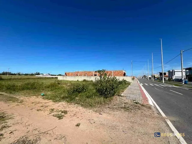 Terreno com 450m², à venda, no bairro Nossa Senhora de Fátima  em São João da Barra