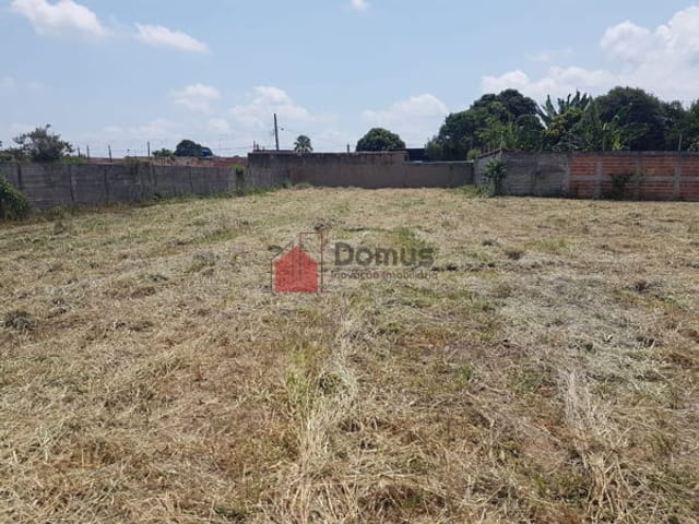 Terreno com 421m², à venda, no bairro Feital em Pindamonhangaba