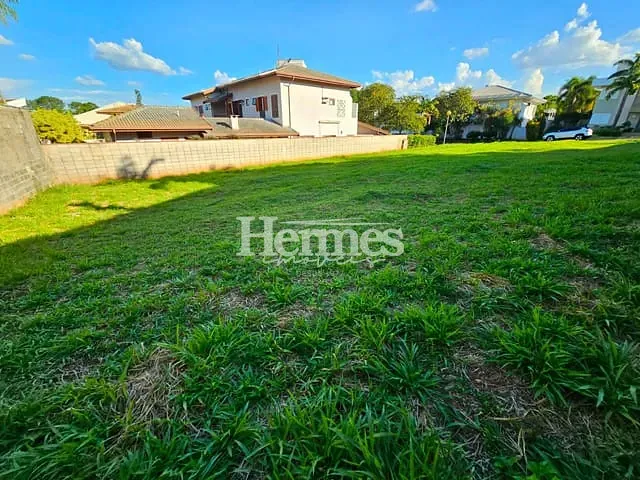Terreno com 860m², à venda, no bairro Vila Hollândia em Campinas