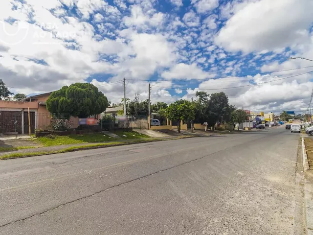 Terreno à venda, no bairro Boqueirão em Curitiba