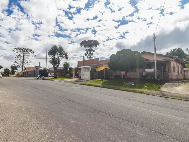 Terreno à venda, no bairro Boqueirão em Curitiba