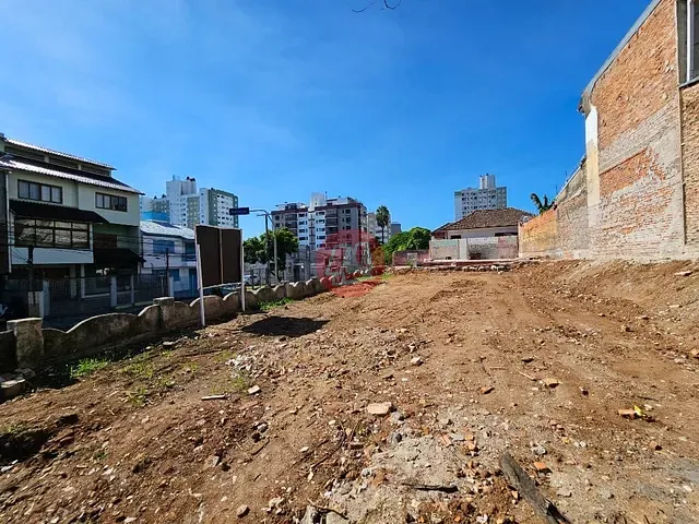 Terreno com 432m², à venda ou para alugar, no bairro Santana em Porto Alegre