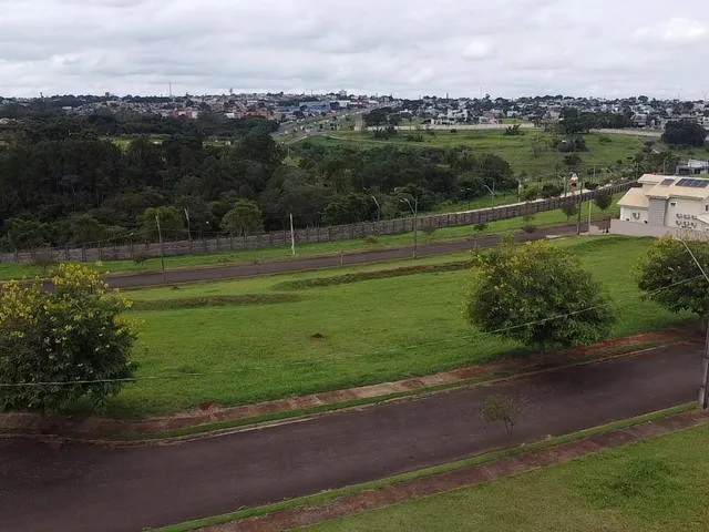 Terreno com 314m², à venda, no bairro Jardim Tarobá em Cambé