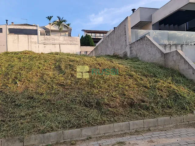 Terreno com 450m², à venda, no bairro Condomínio Residencial Jaguary em São José dos Campos