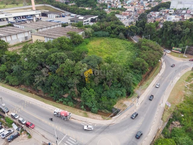 Terreno com 4500m², à venda, no bairro Jardim Alagoas em Santana de Parnaíba