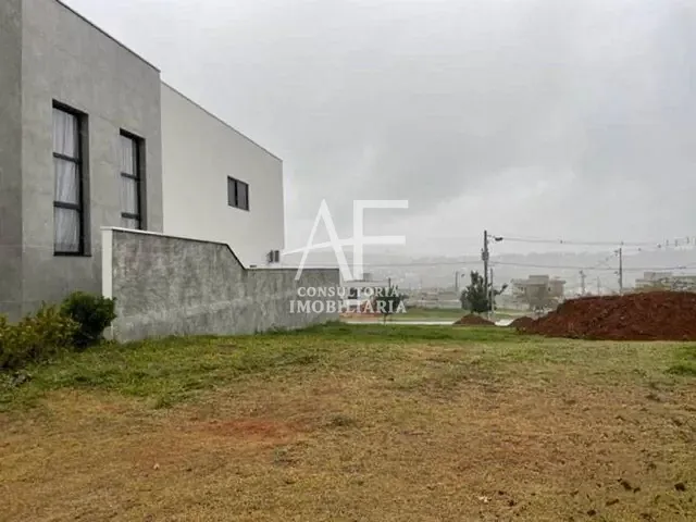 Terreno com 383m², à venda, no bairro Itapecerica em Taubaté