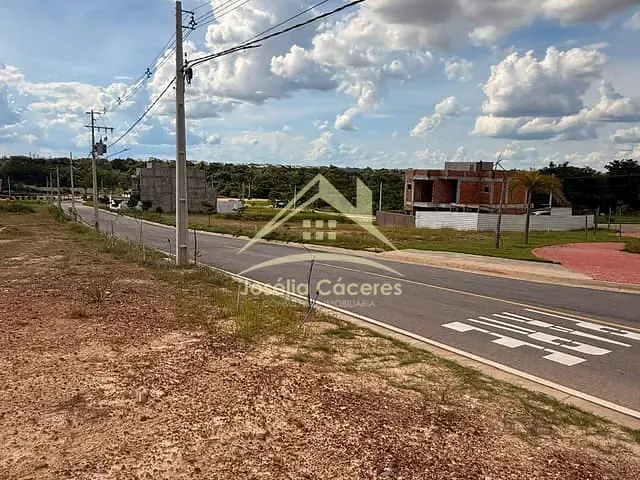 Terreno com 200m², à venda, no bairro São Sebastião em Cuiabá