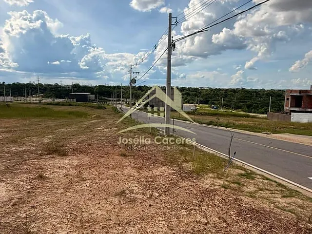 Terreno com 200m², à venda, no bairro São Sebastião em Cuiabá