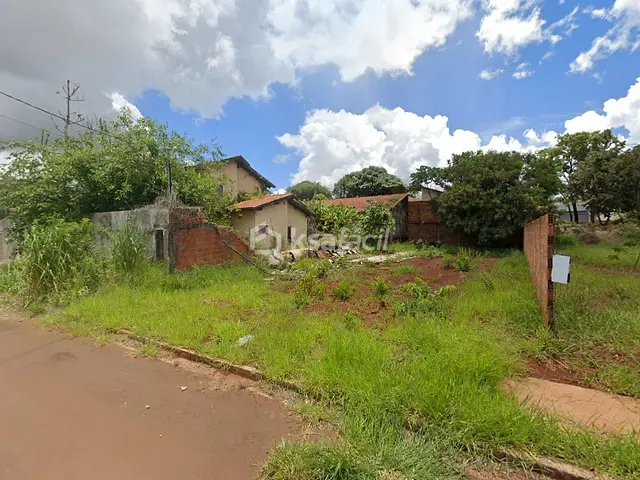 Terreno com 360m², à venda, no bairro Bairro Seminário em Campo Grande