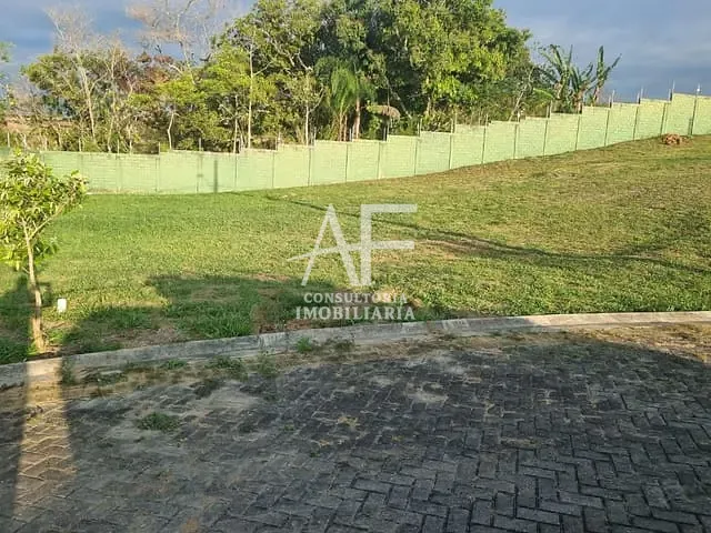 Terreno com 347m², à venda, no bairro Chácara São Félix em Taubaté