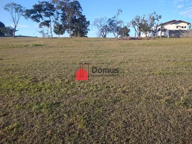 Terreno com 1044m², à venda, no bairro Chácara São Félix em Taubaté