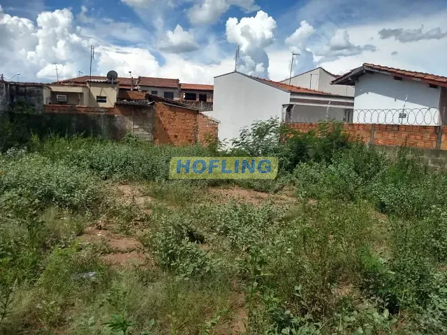 Terreno com 301m², à venda, no bairro Jardim Bandeirante (COHAB) em Rio Claro