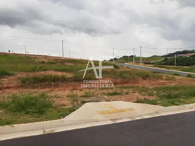 Terreno com 200m², à venda, no bairro Jardim Imperial em São José dos Campos