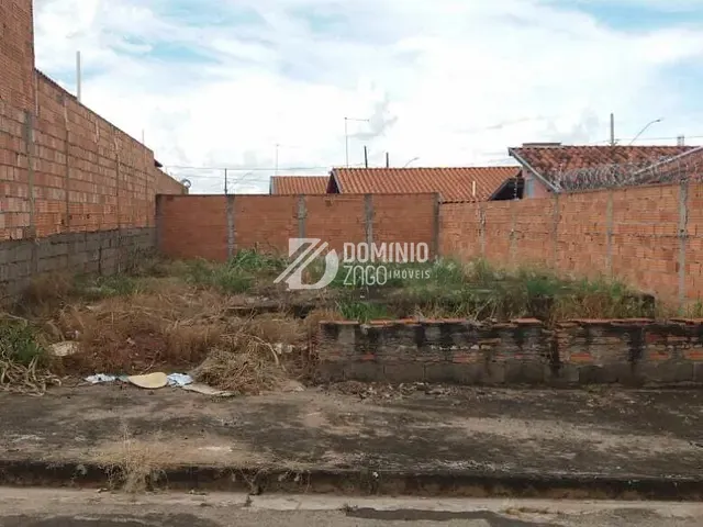 Terreno com 200m², à venda, no bairro Pacaembu em Uberaba