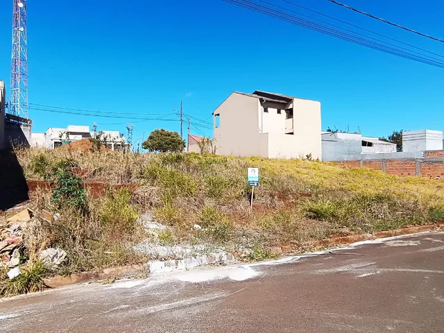 Terreno com 259m², à venda, no bairro Residencial Alto Paraíso em Cambé