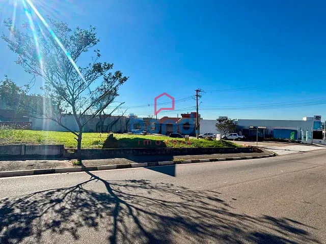 Terreno com 749m², à venda, no bairro Residencial São Francisco em Porto Feliz