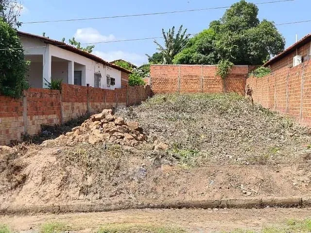 Terreno com 320m², à venda, no bairro Bela Vista em Teresina