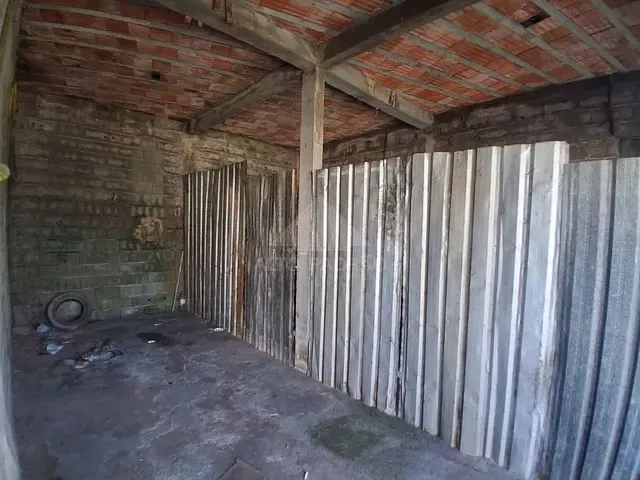 Terreno com 334m², à venda, no bairro Jardim Anchieta em Mauá