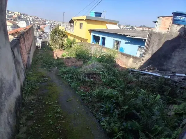 Terreno com 334m², à venda, no bairro Jardim Anchieta em Mauá