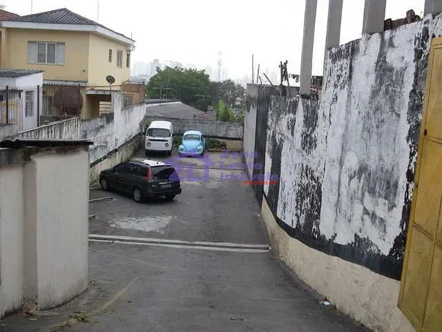 Terreno com 242m², à venda ou para alugar, no bairro Vila Formosa em São Paulo