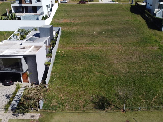 Terreno com 452m², à venda, no bairro Alphaville em Juiz de Fora