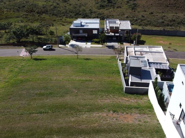 Terreno com 452m², à venda, no bairro Alphaville em Juiz de Fora