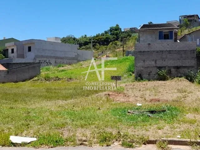 Terreno com 406m², à venda, no bairro Residencial Estoril em Taubaté