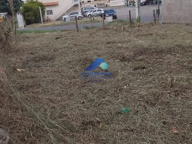 Terreno com 288m², à venda, no bairro Varginha em Itajubá