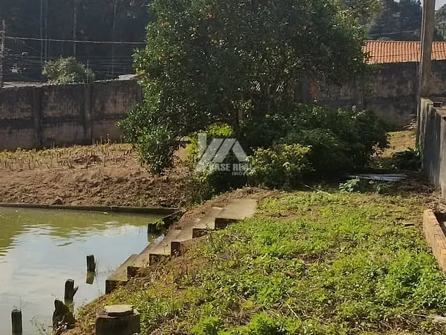 Terreno com 1300m², à venda, no bairro Orfãs em Ponta Grossa
