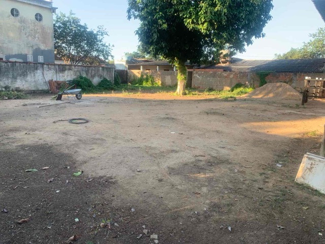 Terreno com 706m², à venda, no bairro Parque Bandeirantes em Campos dos Goytacazes