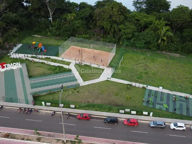 Terreno com 250m², à venda, no bairro Reserva das Flores em Timon