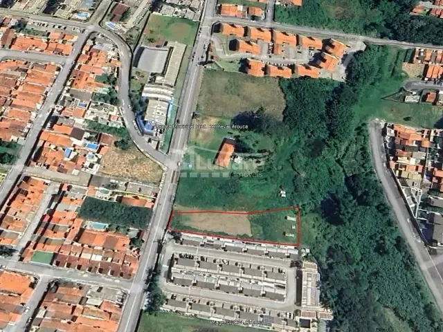 Terreno com 3963m², à venda, no bairro Vila Santana em Mogi das Cruzes