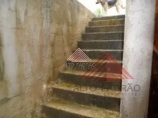 Terreno à venda, no bairro Jardim Zaira em Mauá