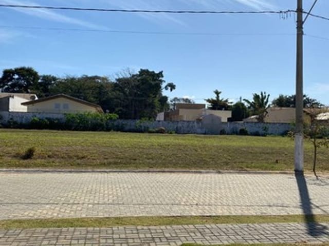 Terreno com 360m², à venda, no bairro Quiririm em Taubaté