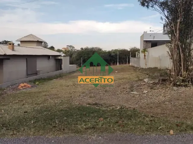 Terreno com 525m², à venda, no bairro Aeroporto em Araçatuba