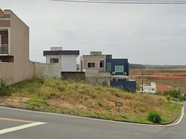 Terreno com 201m², à venda, no bairro Lagoa em Macaé