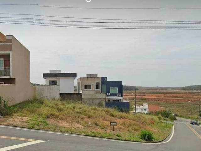 Terreno com 201m², à venda, no bairro Lagoa em Macaé