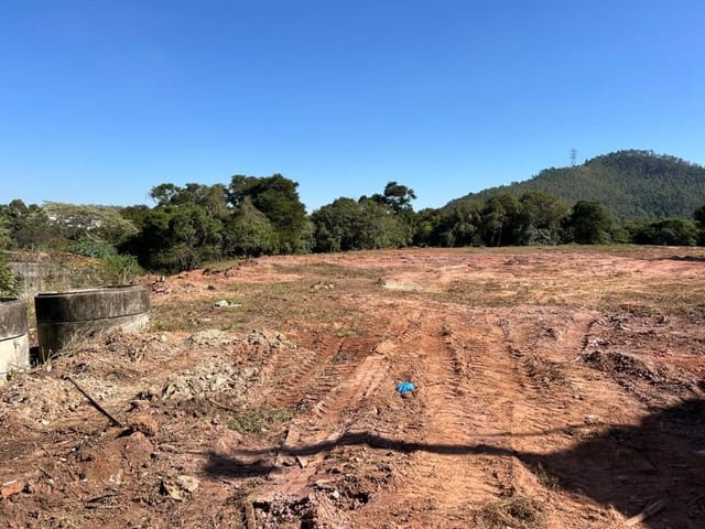 Terreno com 12000m², à venda ou para alugar, no bairro Jardim Leda (Fazendinha) em Santana de Parnaíba