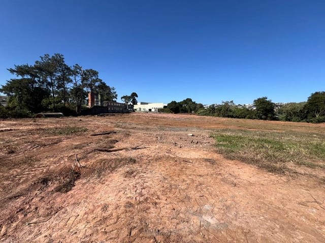 Terreno com 12000m², à venda ou para alugar, no bairro Jardim Leda (Fazendinha) em Santana de Parnaíba