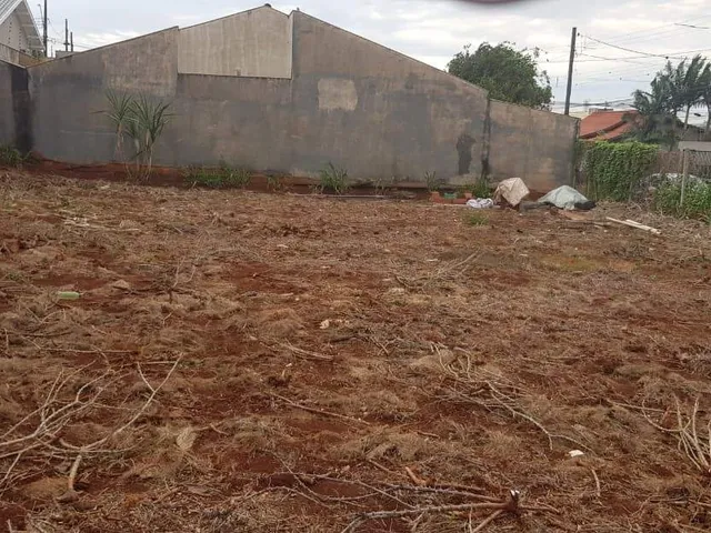 Terreno com 287m², à venda, no bairro Jardim Imperatriz em Cambé