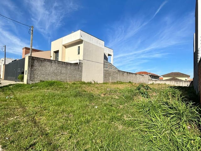 Terreno com 438m², à venda, no bairro Jardim Carvalho em Ponta Grossa