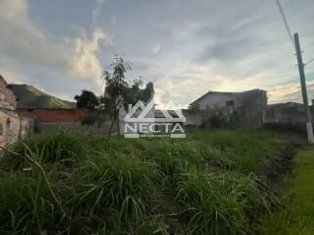 Terreno com 230m², à venda, no bairro Enseada em São Sebastião