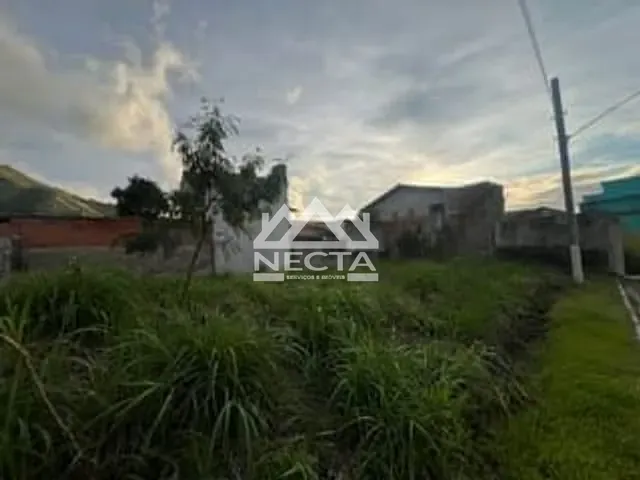 Terreno com 230m², à venda, no bairro Enseada em São Sebastião